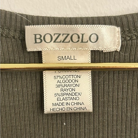 Army green cropped tank top size small - Picture 2 of 2